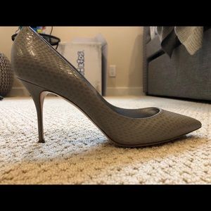 New ! Grey pump. Perfect for work